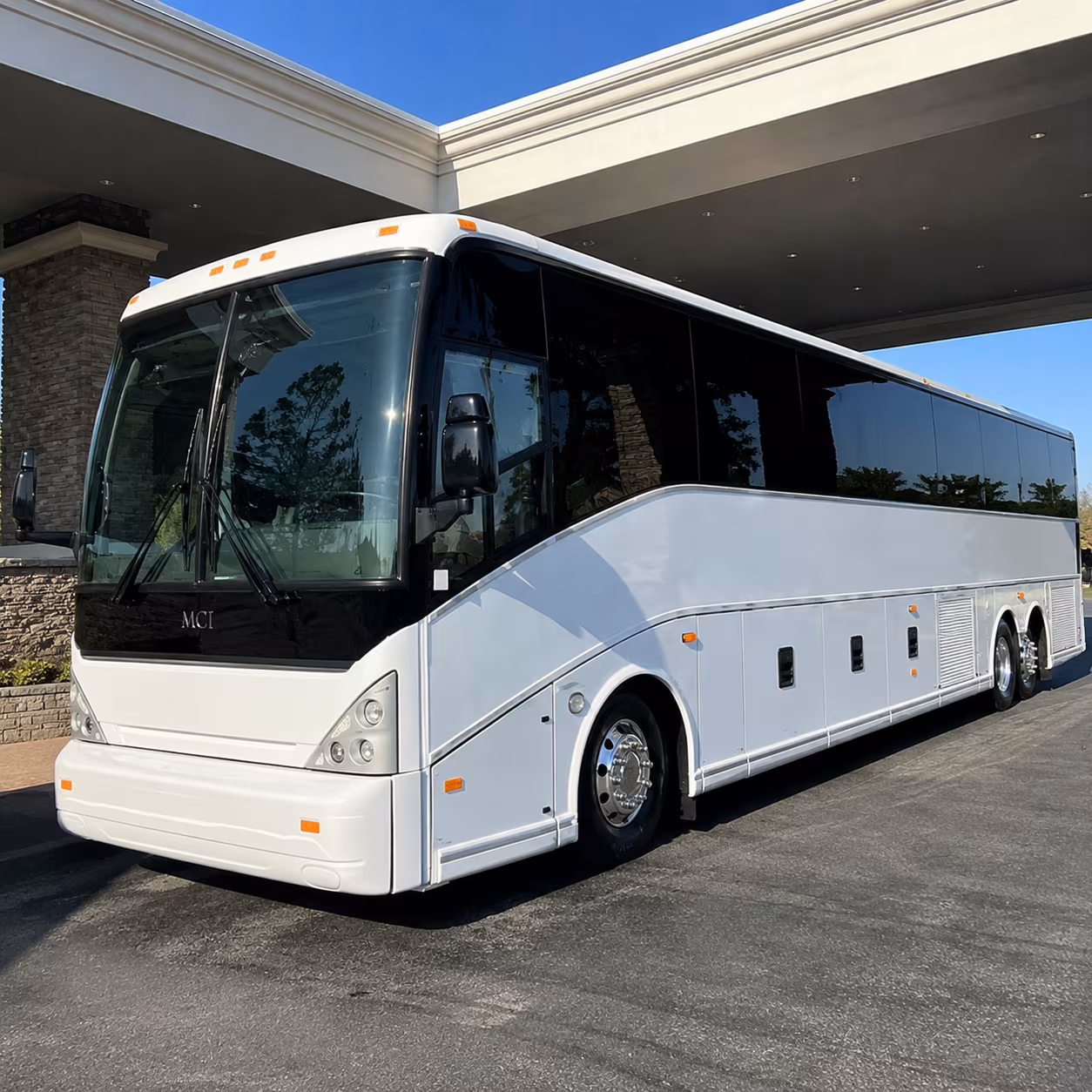 charter buses for university of redlands events and campus visits