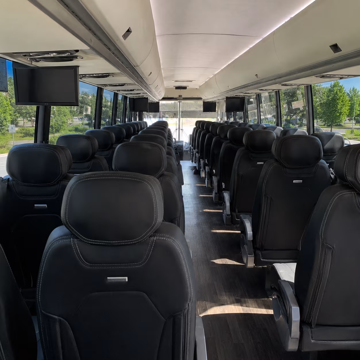 long distance bus trips from redlands to las vegas