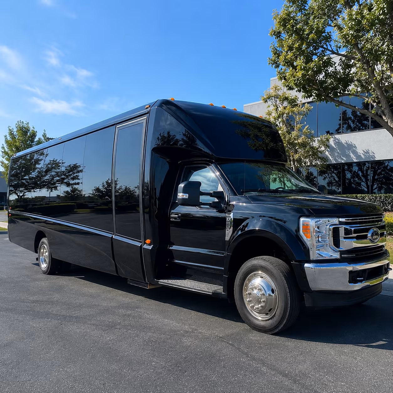 minibuses for redlands area school enrichment and arts field trips