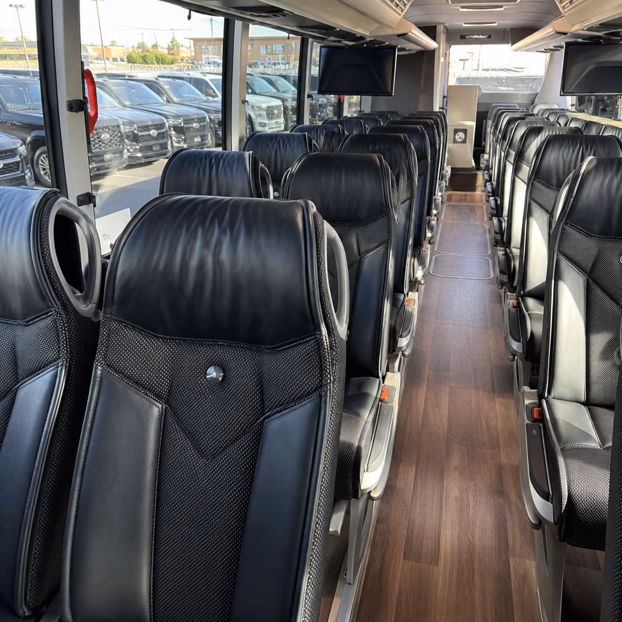 why rent using redlandscoachbusservice com